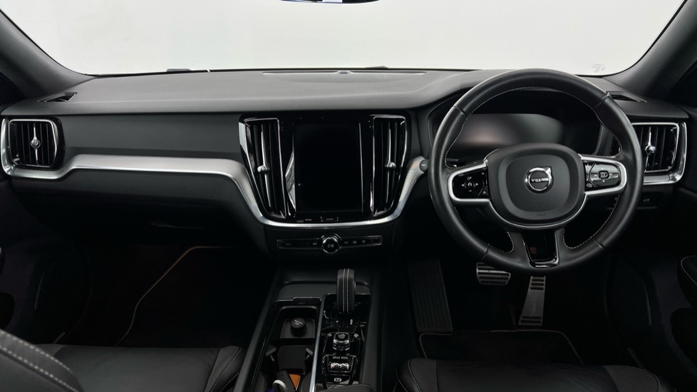 Used Volvo V60 2020 for sale - 76684082: Photo 5