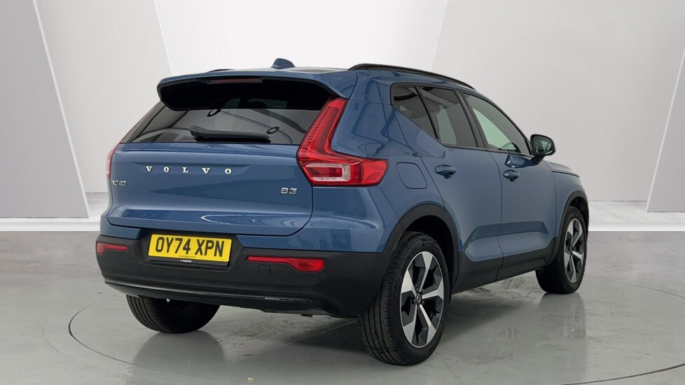 Used Volvo XC40 2024 for sale - 76208957: Photo 2