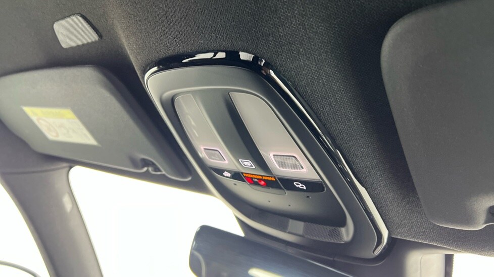 Used Volvo XC40 2024 for sale - 76208957: Photo 28