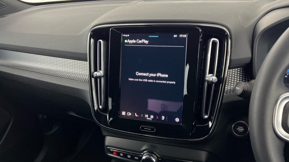 Used Volvo XC40 2024 for sale - 76208957: Photo 43