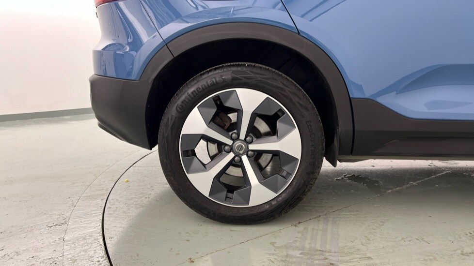 Used Volvo XC40 2024 for sale - 76208957: Photo 9