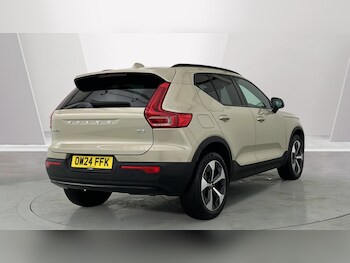 Used Volvo XC40 2024 for sale - 76507626: Photo