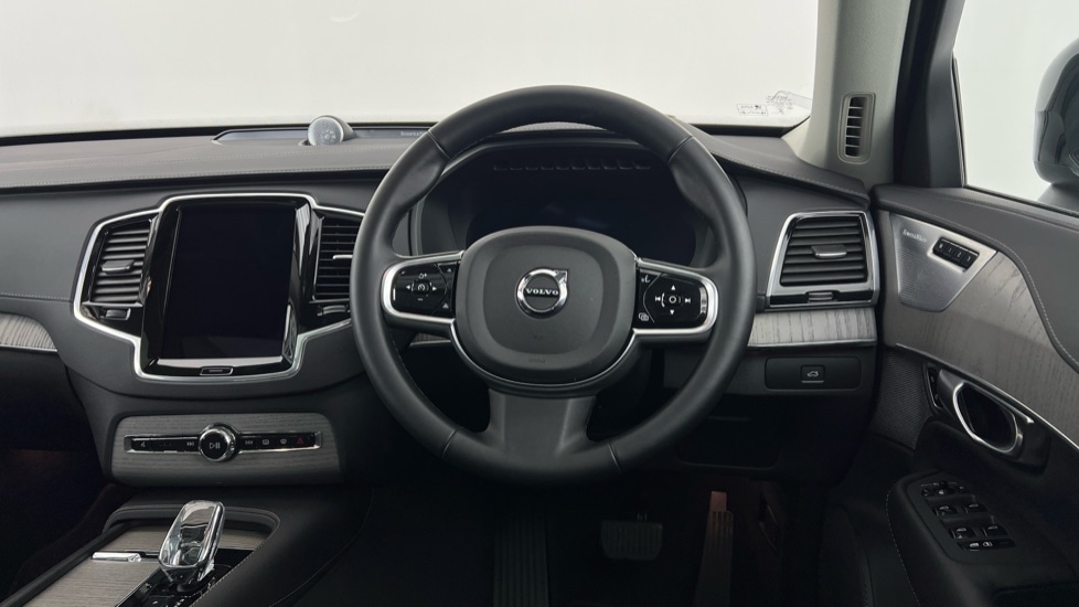 Used Volvo XC90 2024 for sale - 77269236: Photo 10