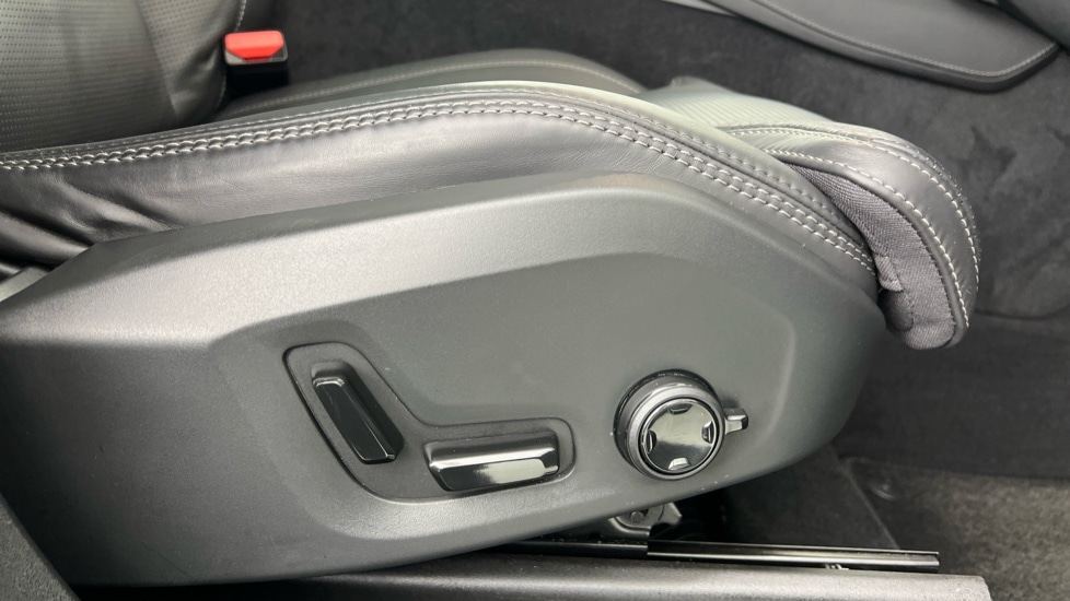 Used Volvo XC90 2024 for sale - 77269236: Photo 30