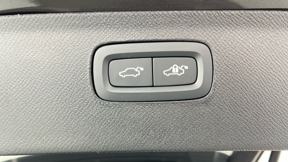 Used Volvo XC90 2024 for sale - 77269236: Photo 35