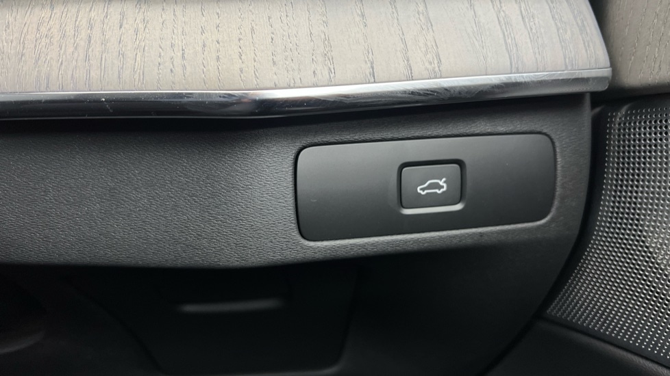 Used Volvo XC90 2024 for sale - 77269236: Photo 53