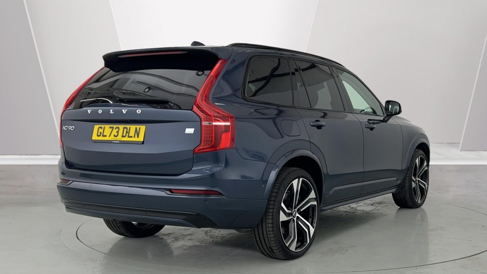 Used Volvo XC90 2023 for sale - 76154743: Photo 2