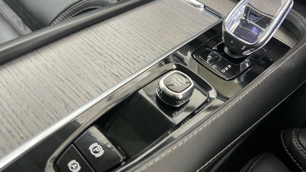 Used Volvo XC90 2023 for sale - 76154743: Photo 27