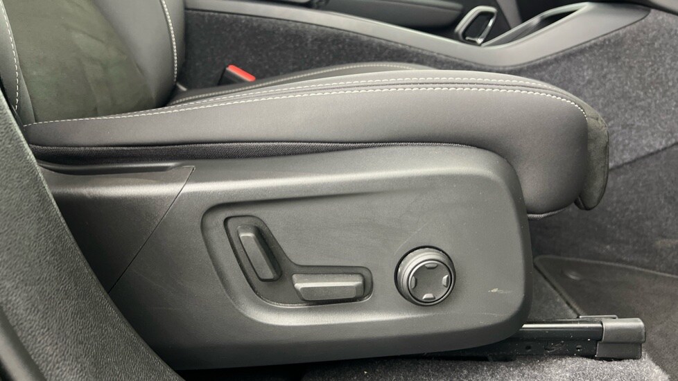 Used Volvo XC40 2022 for sale - 77673834: Photo 29