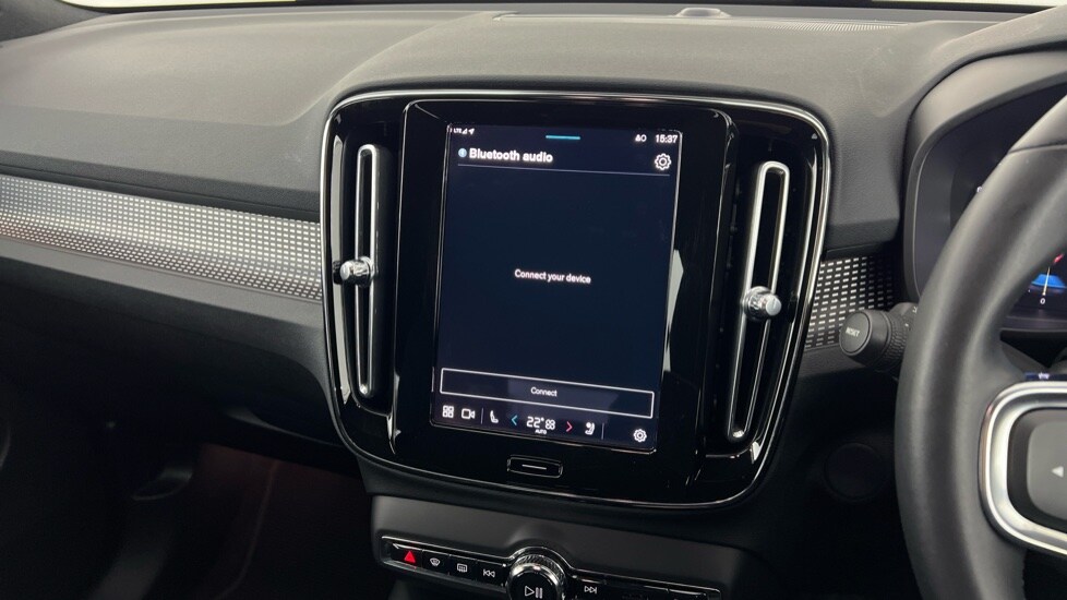 Used Volvo XC40 2022 for sale - 77673834: Photo 40