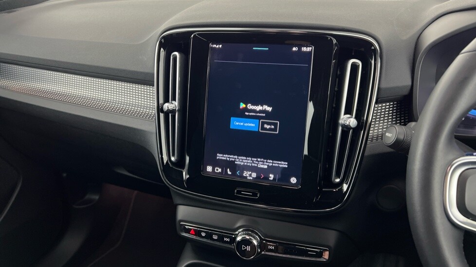 Used Volvo XC40 2022 for sale - 77673834: Photo 45