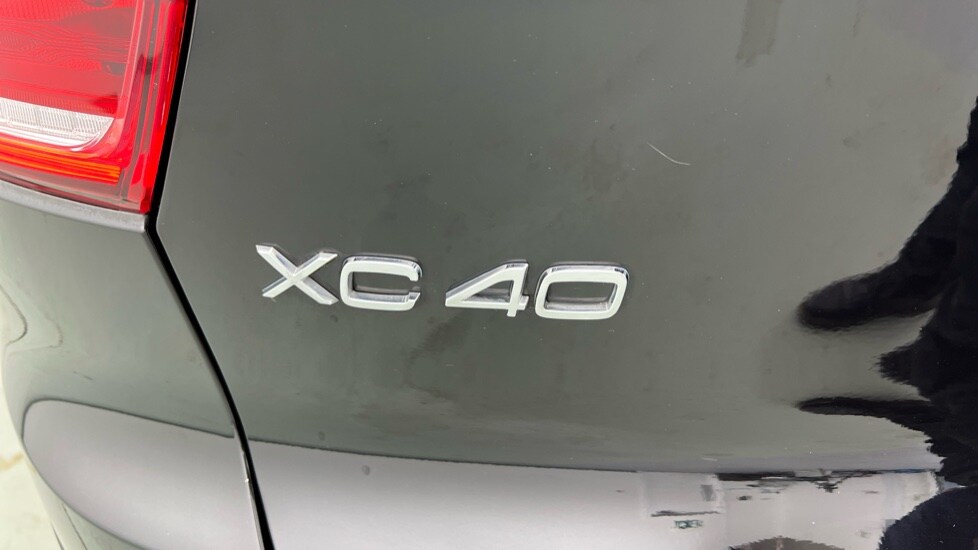 Used Volvo XC40 2022 for sale - 77673834: Photo 55