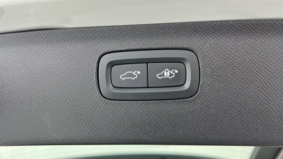 Used Volvo XC90 2022 for sale - 76870398: Photo 35