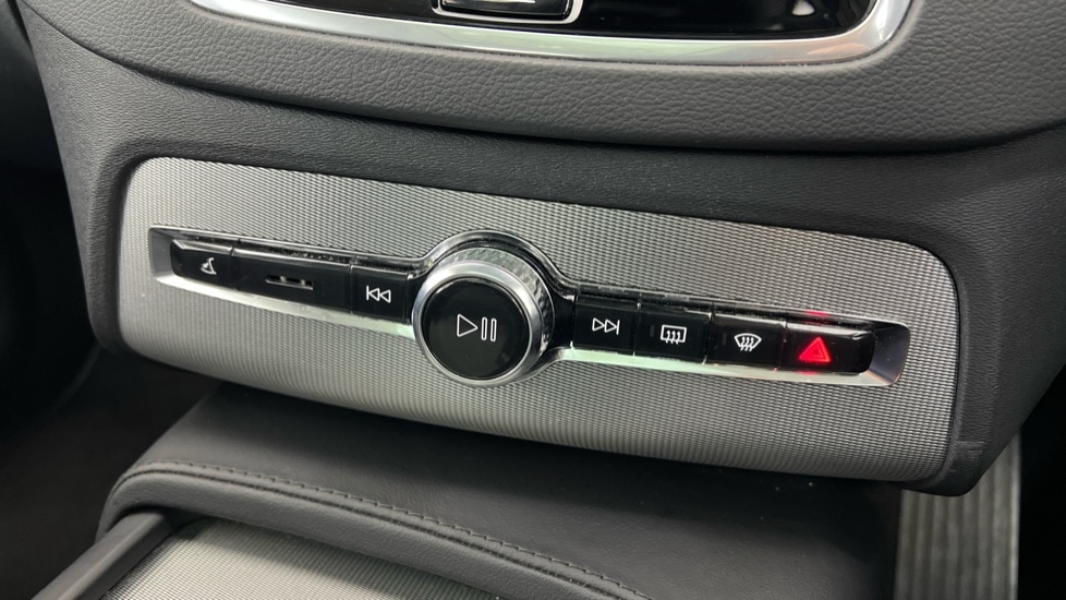 Used Volvo XC90 2022 for sale - 76870398: Photo 40