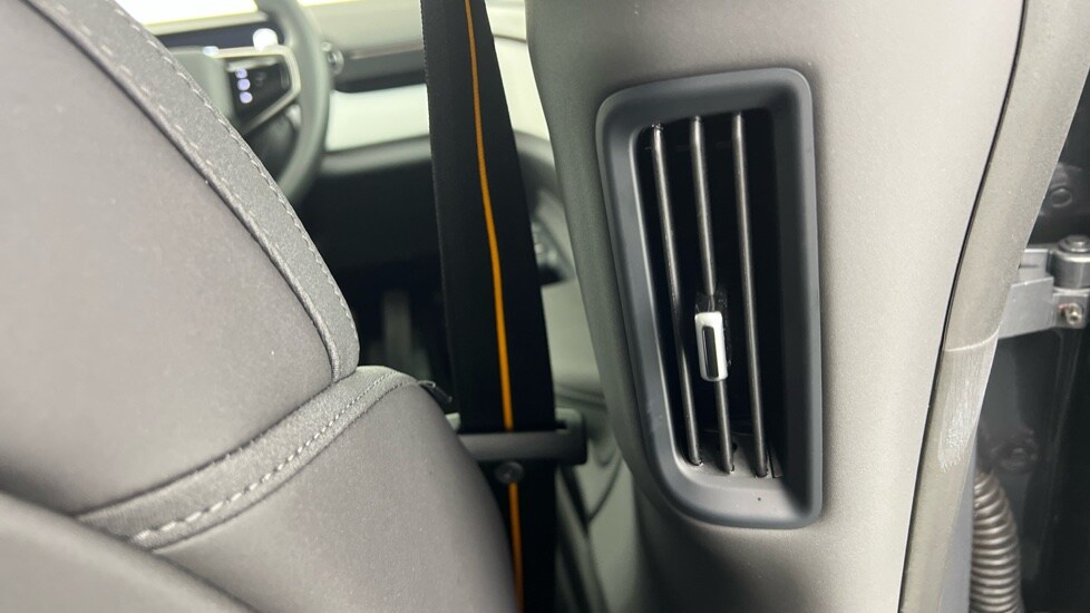 Used Polestar Polestar 4 2025 for sale - 77312344: Photo 48