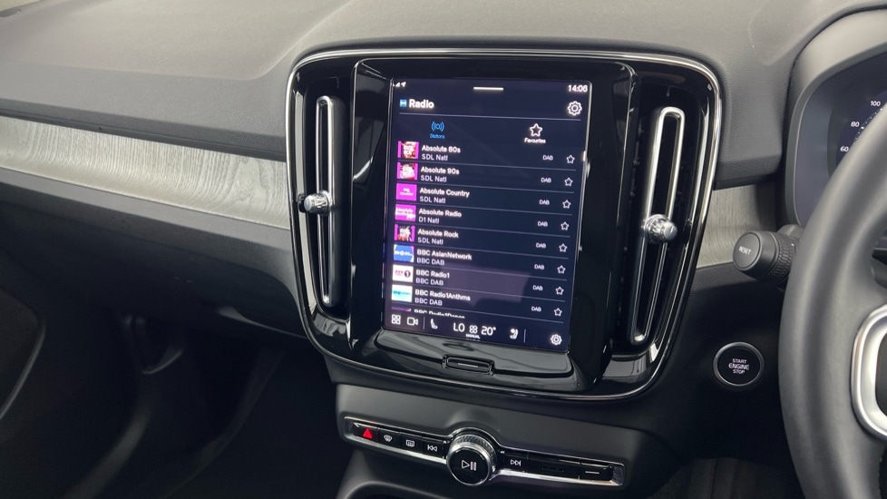 Used Volvo XC40 2025 for sale - 77552239: Photo 47