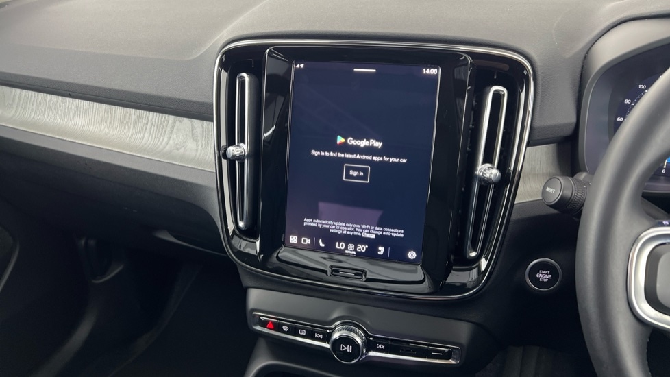 Used Volvo XC40 2025 for sale - 77552239: Photo 48