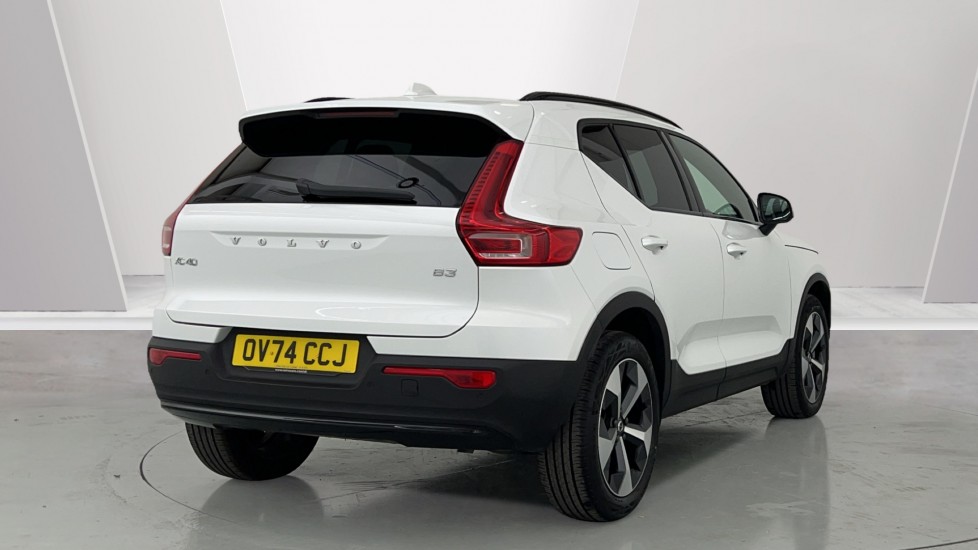 Used Volvo XC40 2024 for sale - 76647813: Photo 2