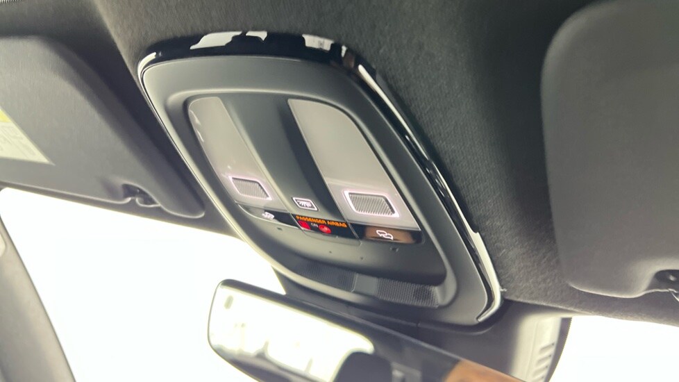 Used Volvo XC40 2024 for sale - 76647813: Photo 28