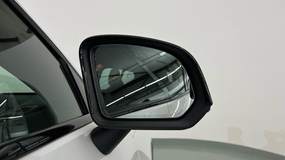 Used Volvo XC40 2024 for sale - 76647813: Photo 32