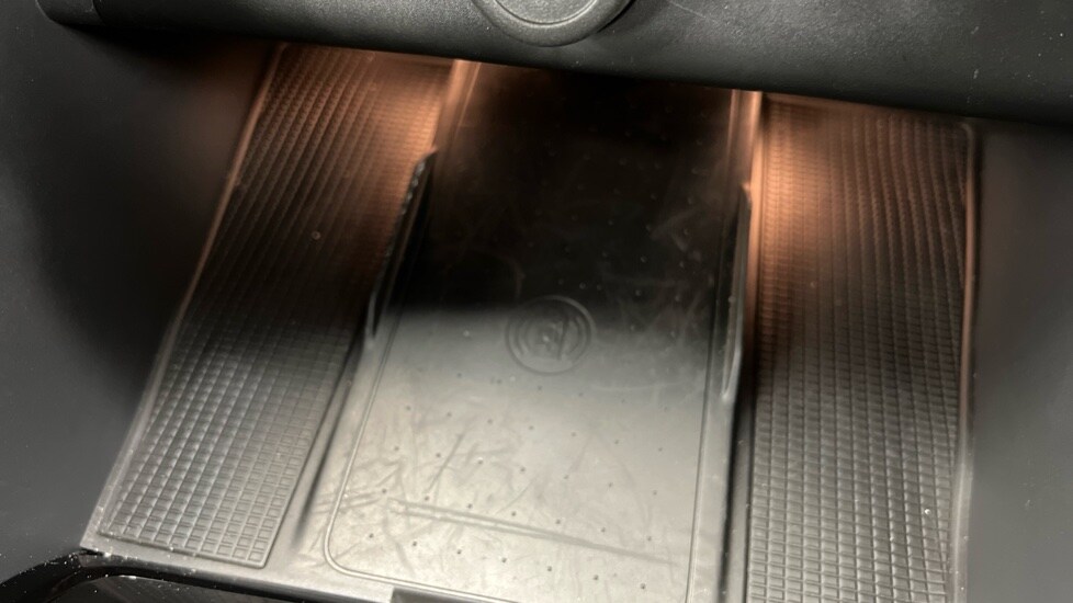 Used Volvo XC40 2024 for sale - 76647813: Photo 44