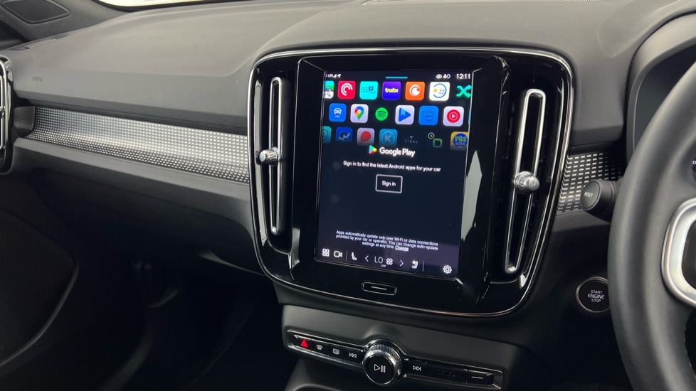 Used Volvo XC40 2024 for sale - 76647813: Photo 51