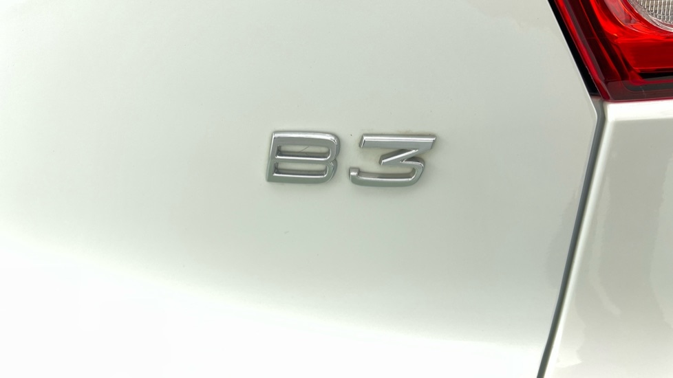 Used Volvo XC40 2024 for sale - 76647813: Photo 54