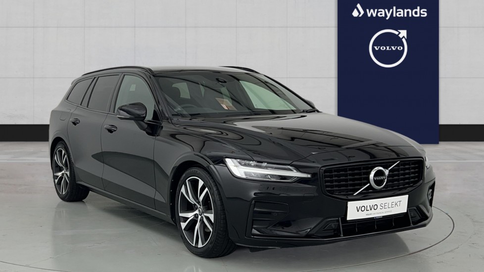 Used Volvo V60 2021 for sale - 76375470: Photo 1