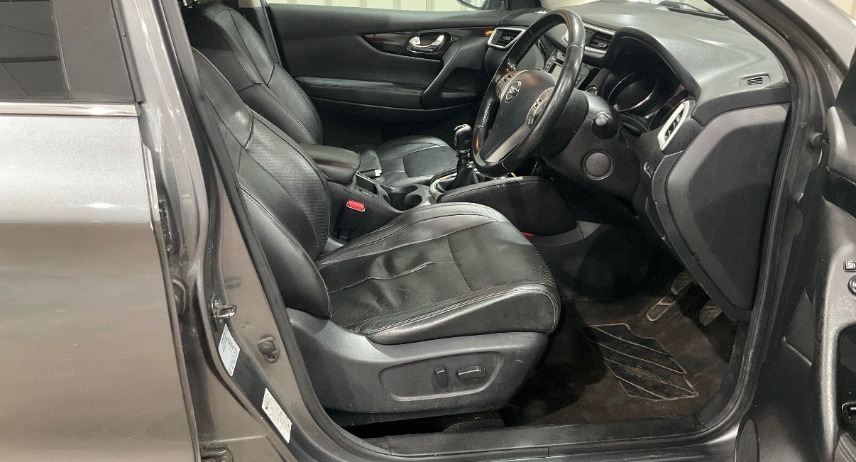 Used Nissan Qashqai 2016 for sale - 76649892: Photo 5