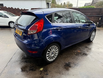 2014 (64) - 1.0 EcoBoost Titanium 5dr