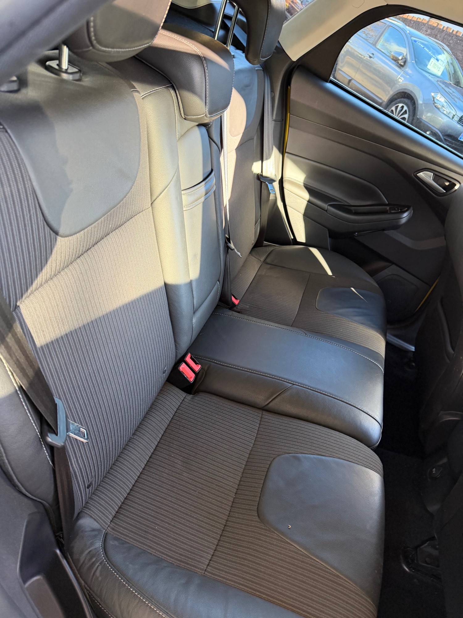 Used Ford Focus 2012 for sale - 76638916: Photo 10