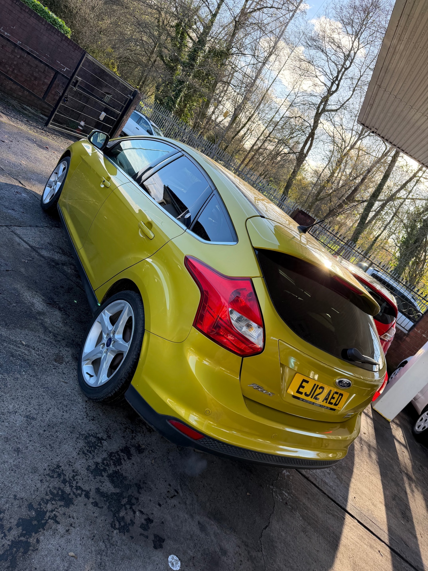 Used Ford Focus 2012 for sale - 76638916: Photo 4