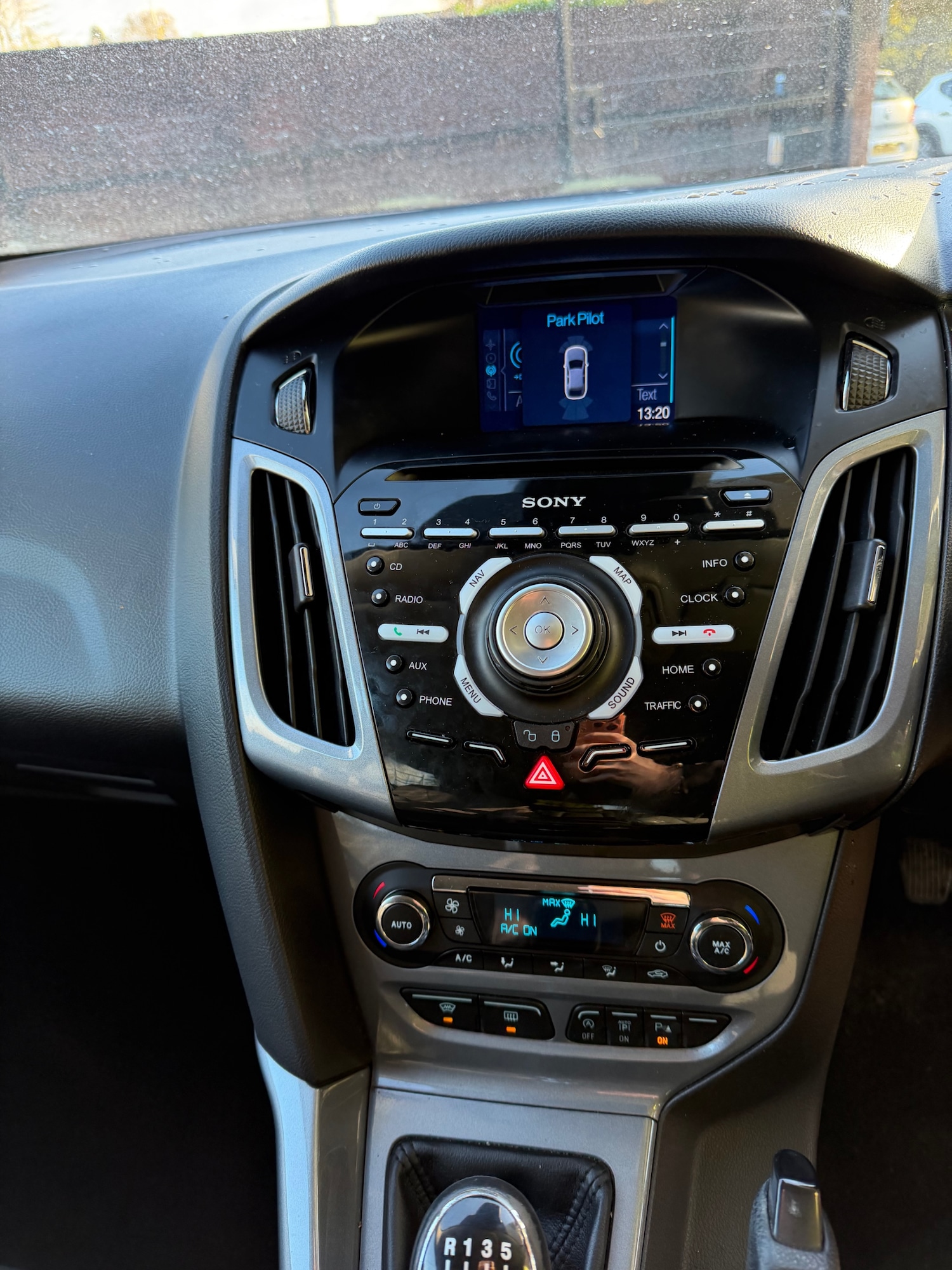 Used Ford Focus 2012 for sale - 76638916: Photo 8