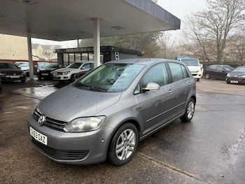 2013 (63) - 2.0 TDI 140 SE 5dr