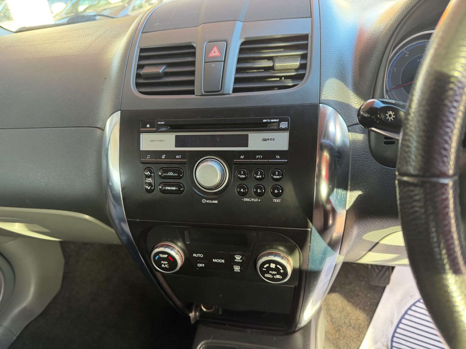 Used Suzuki SX4 2012 for sale - 77337683: Photo 6