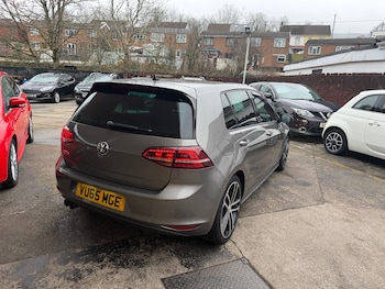 Used Volkswagen Golf 2015 for sale - 77337579: Photo