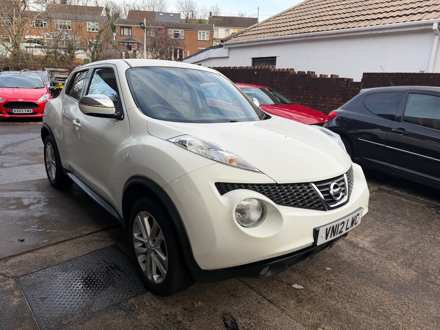 Used Nissan Juke 2012 for sale - 77129903: Photo 2