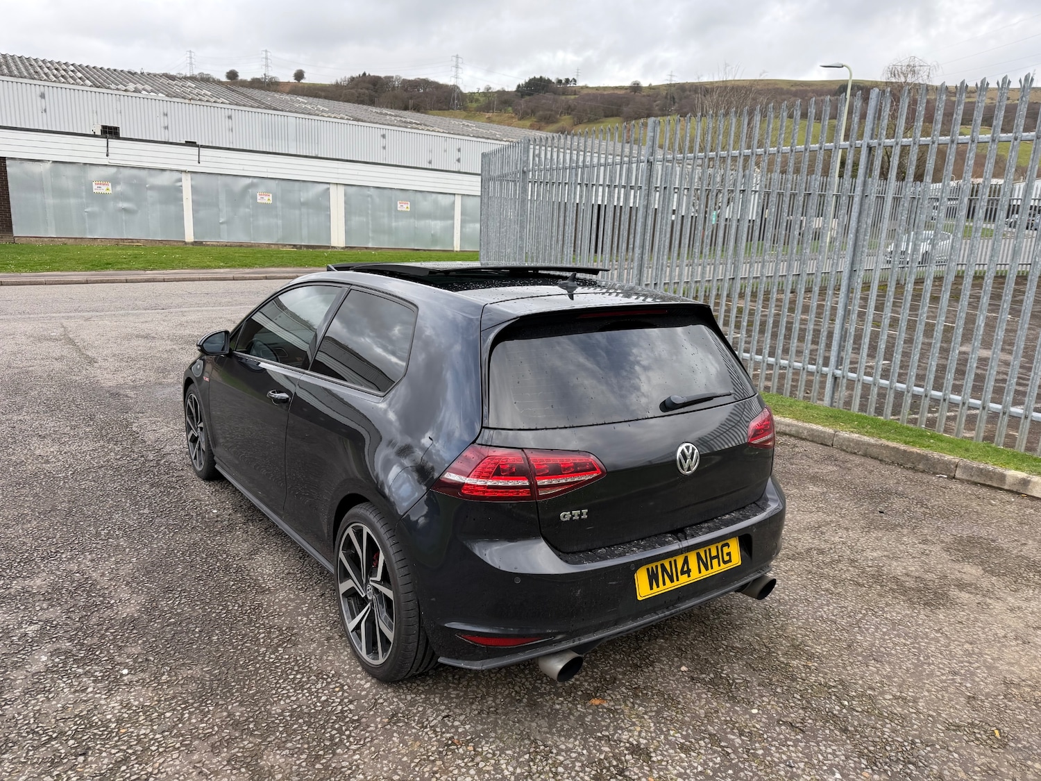 Used Volkswagen Golf 2014 for sale - 77548587: Photo 3