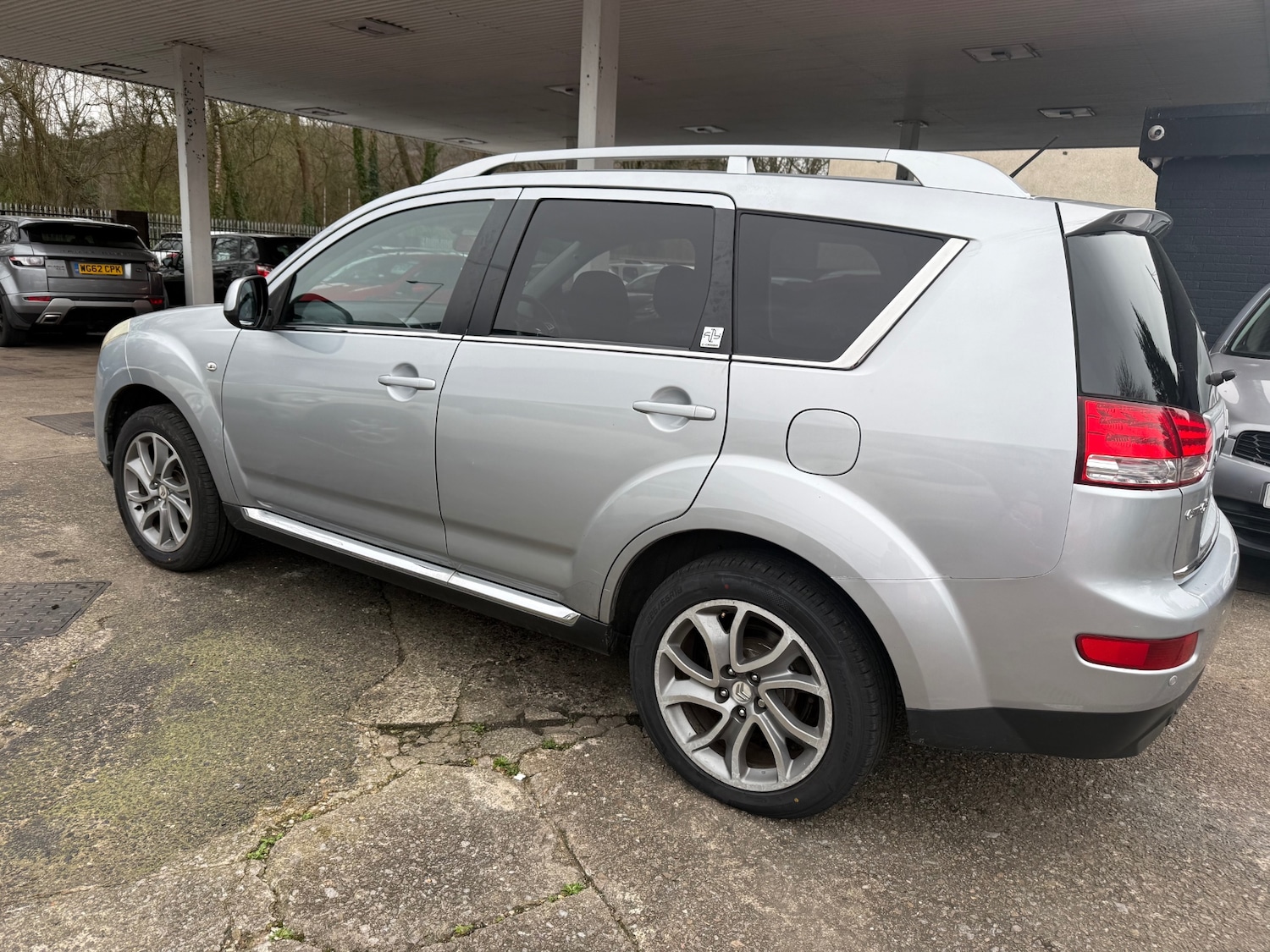 Used Citroen C-Crosser 2009 for sale - 77730135: Photo 3