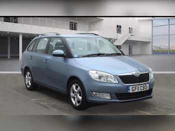Used Skoda Fabia 2011 for sale - 77085585: Photo