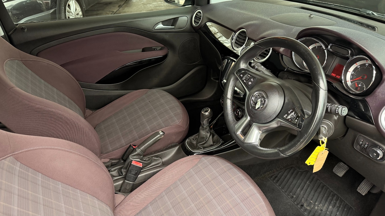 Used Vauxhall ADAM 2014 for sale - 77605276: Photo 4