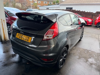 Used Ford Fiesta 2016 for sale - 77061457: Photo