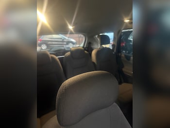 Used Ford S-Max 2011 for sale - 77063452: Photo