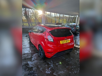 Used Ford Fiesta 2015 for sale - 76638360: Photo