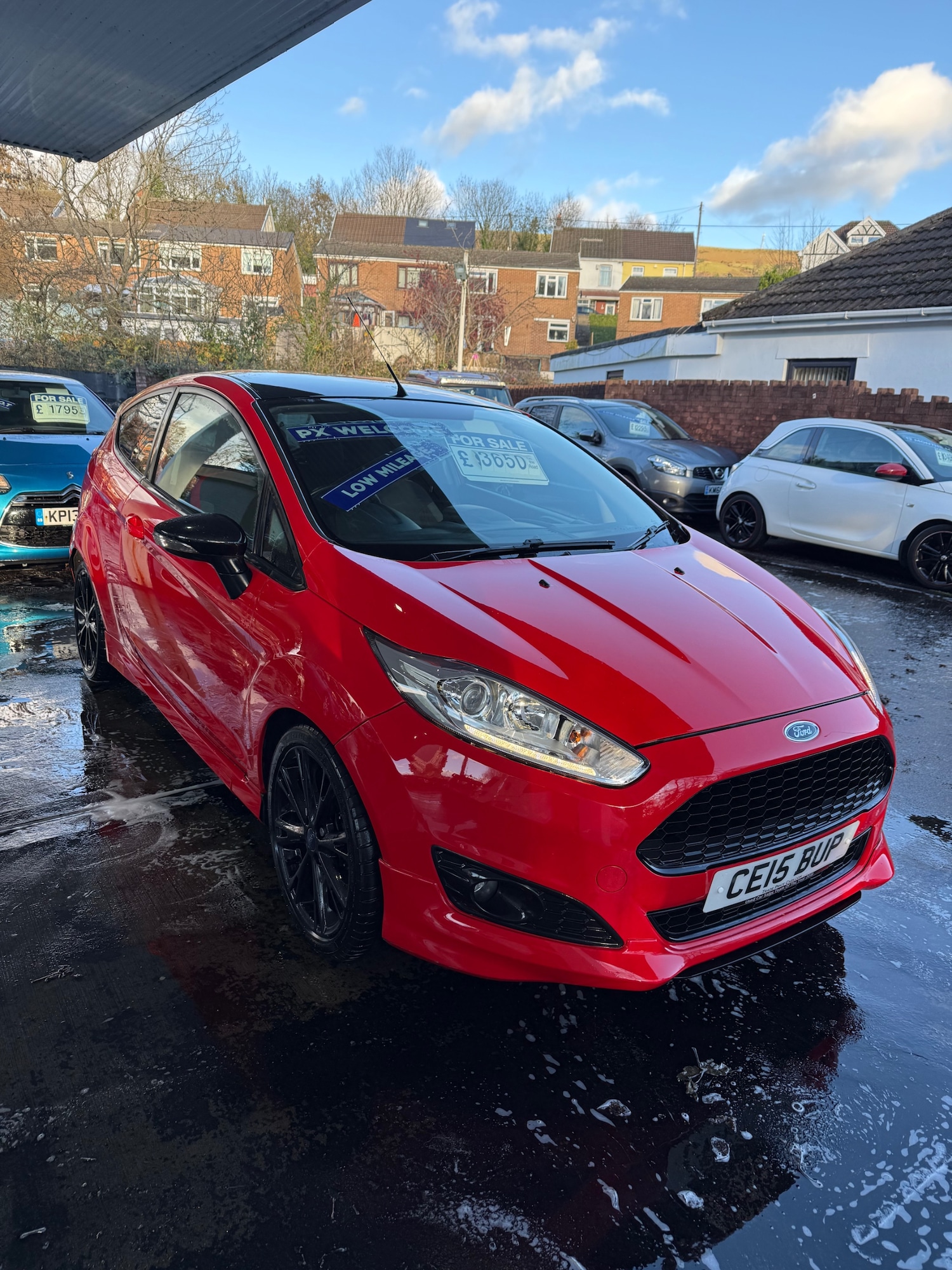Used Ford Fiesta 2015 for sale - 76638360: Photo 4