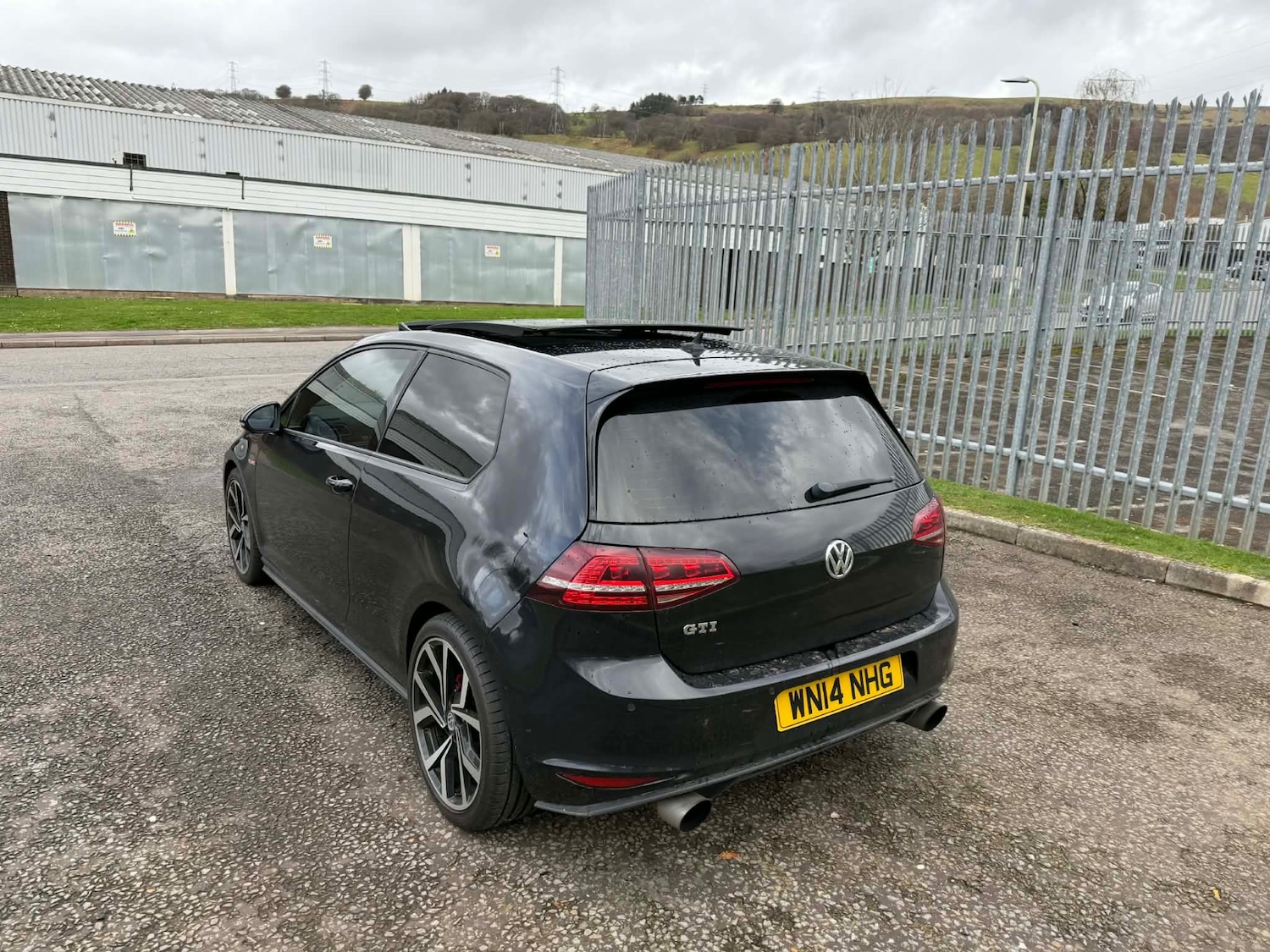 Used Volkswagen Golf 2014 for sale - 77689005: Photo 4