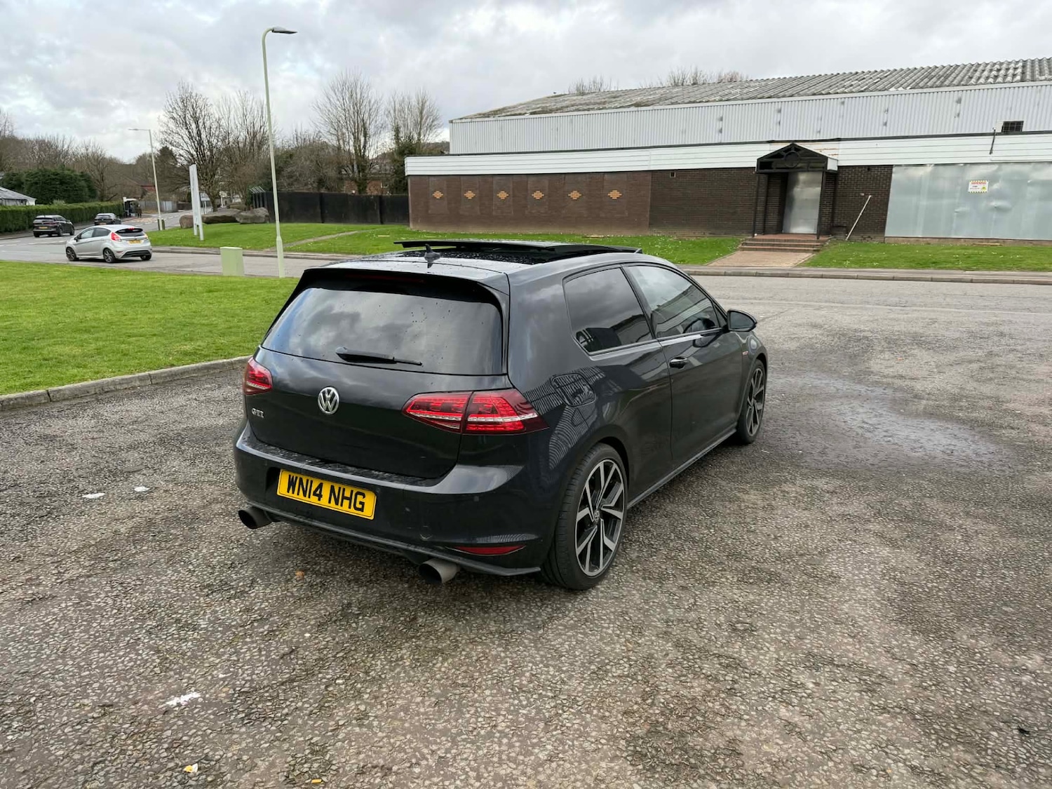 Used Volkswagen Golf 2014 for sale - 77689005: Photo 5