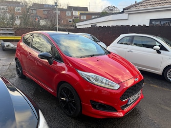 Used Ford Fiesta 2015 for sale - 76892994: Photo