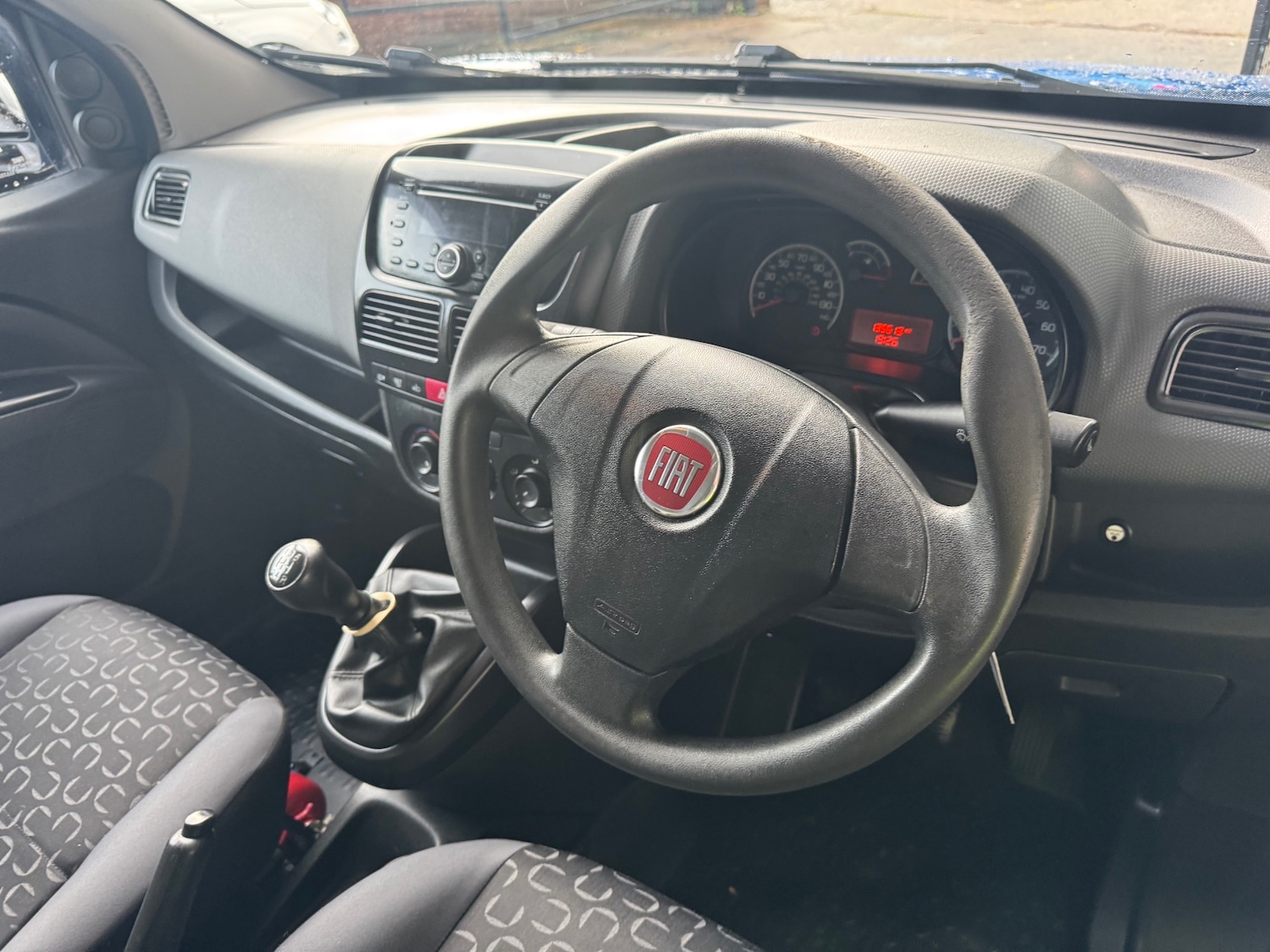 Used Fiat Doblo 2015 for sale - 76859904: Photo 4