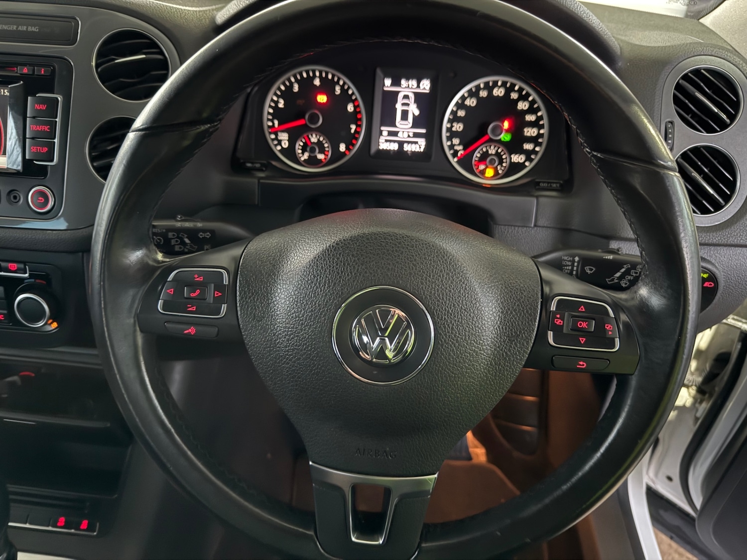 Used Volkswagen Tiguan 2016 for sale - 76696616: Photo 9